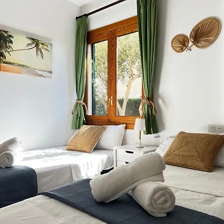 Sa Calma Marina A Tranquil Mediterranean Retreat * 萨若皮塔